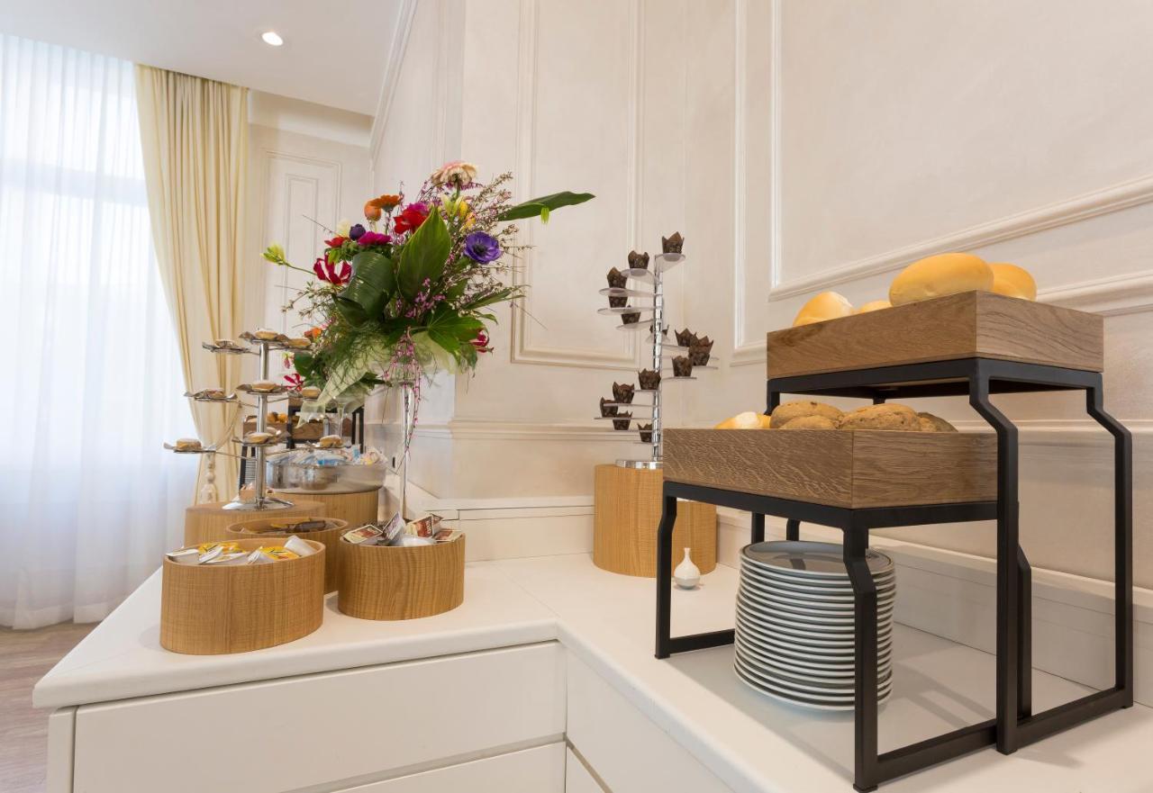 Amsterdam Suite Hotel & Spa Ріміні Екстер'єр фото